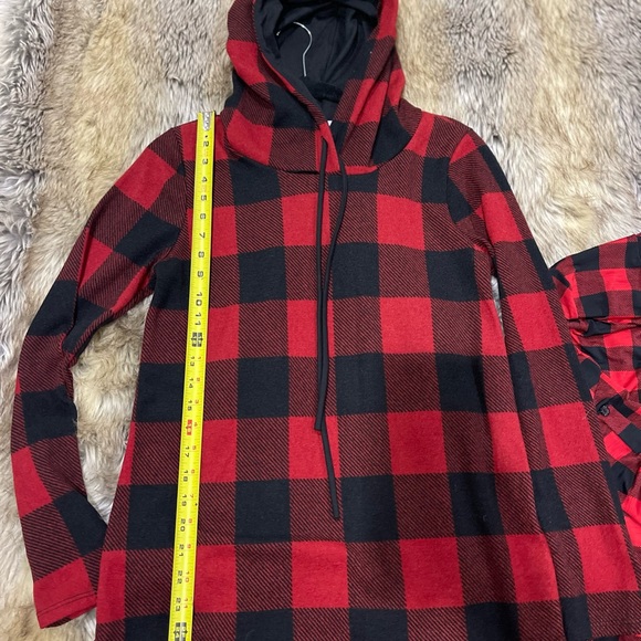Buffalo plaid large print, casual pullover hoodie - Picture 4 of 6